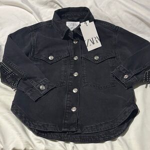 Zara 6/7 Black denim jacket shaket w/Silver Studs and fringe western style nwt